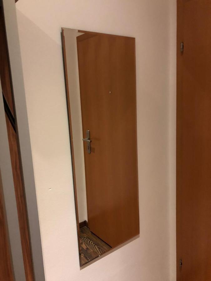 Nina Apartment Βίνερ Νόιστατ Εξωτερικό φωτογραφία